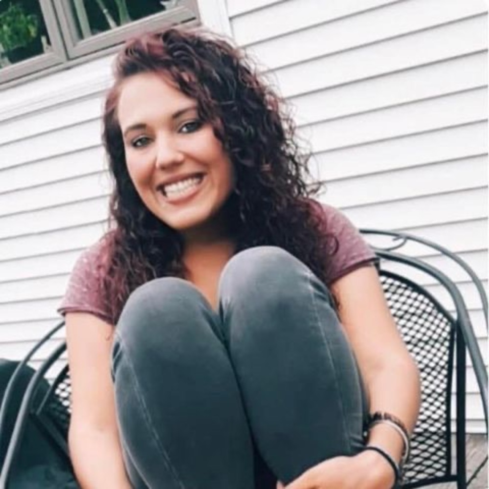 Meet your Posher, Dayna